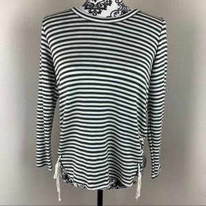 Status.NWT.Dark Olive striped tee with tie sides🌺